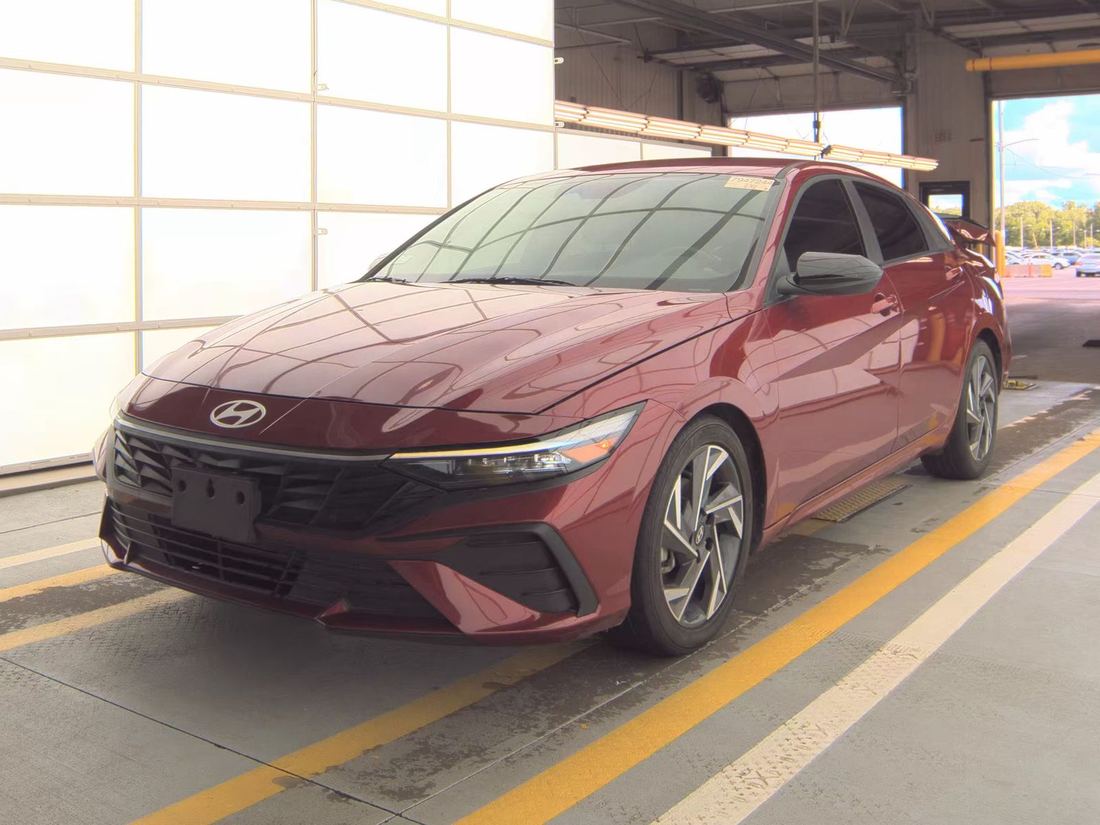 2025 HYUNDAI SEL Sport