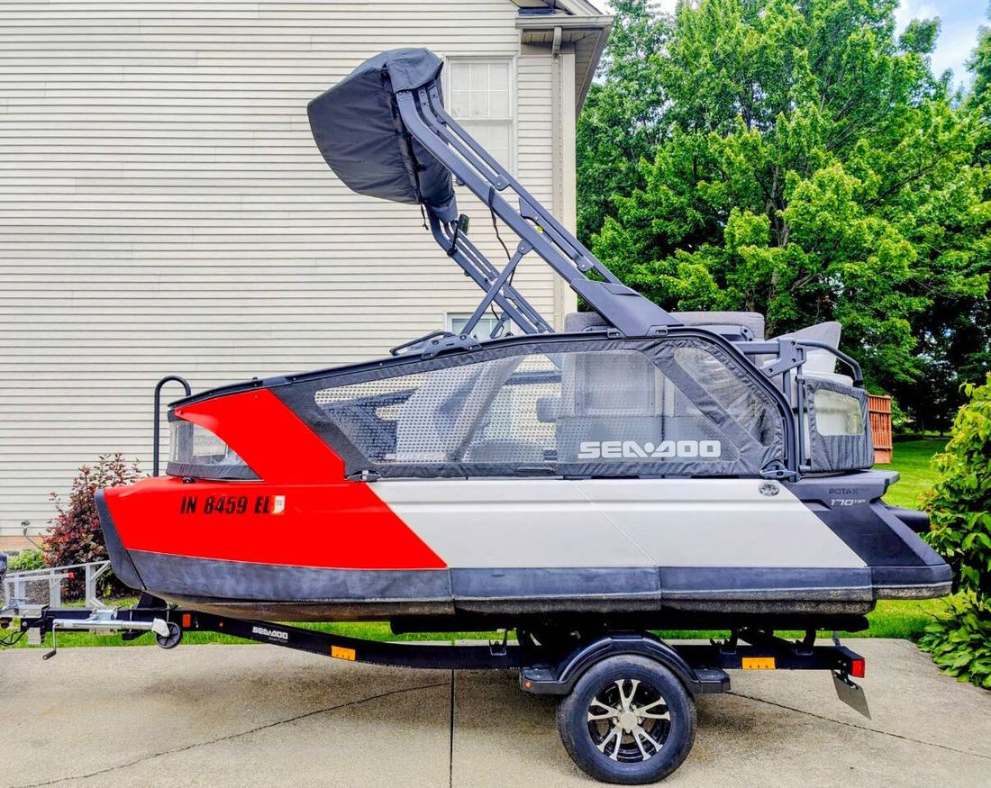 2022 Sea-Doo None
