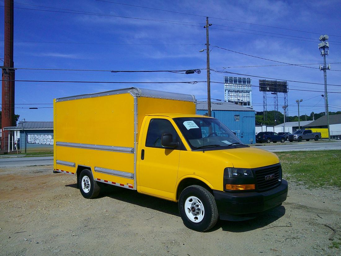 2021 GMC 3500 Cutaway