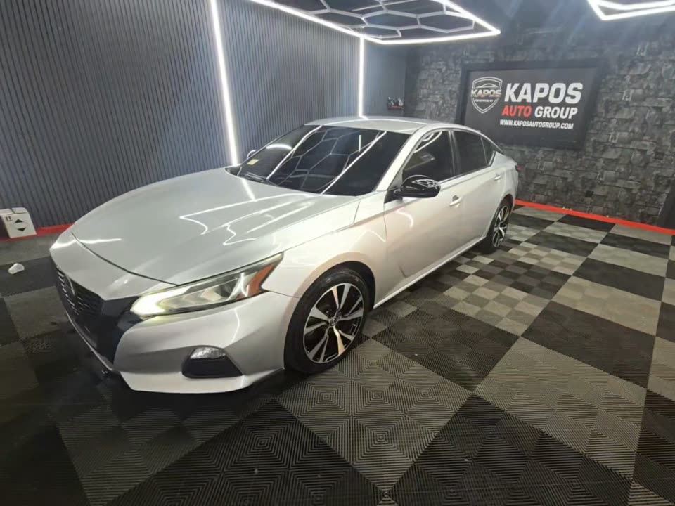 2020 NISSAN SR