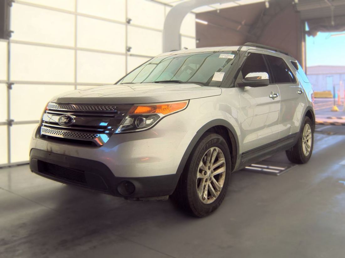 2015 FORD Base
