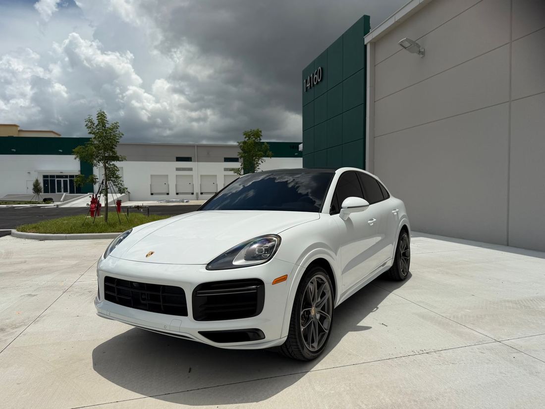 2020 Porsche Type 9YB