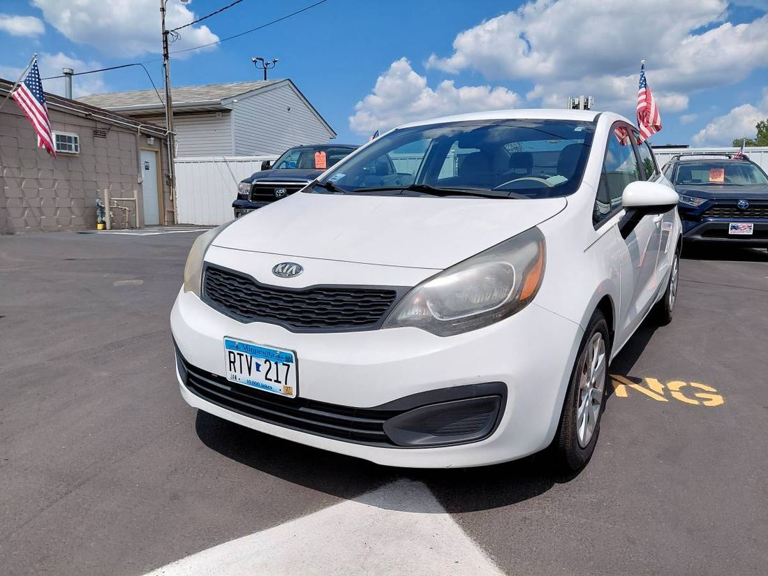 2013 Kia LX