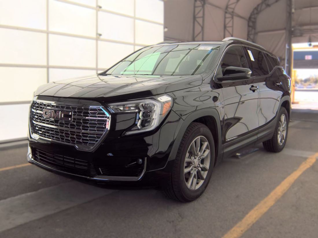 2022 GMC SLT