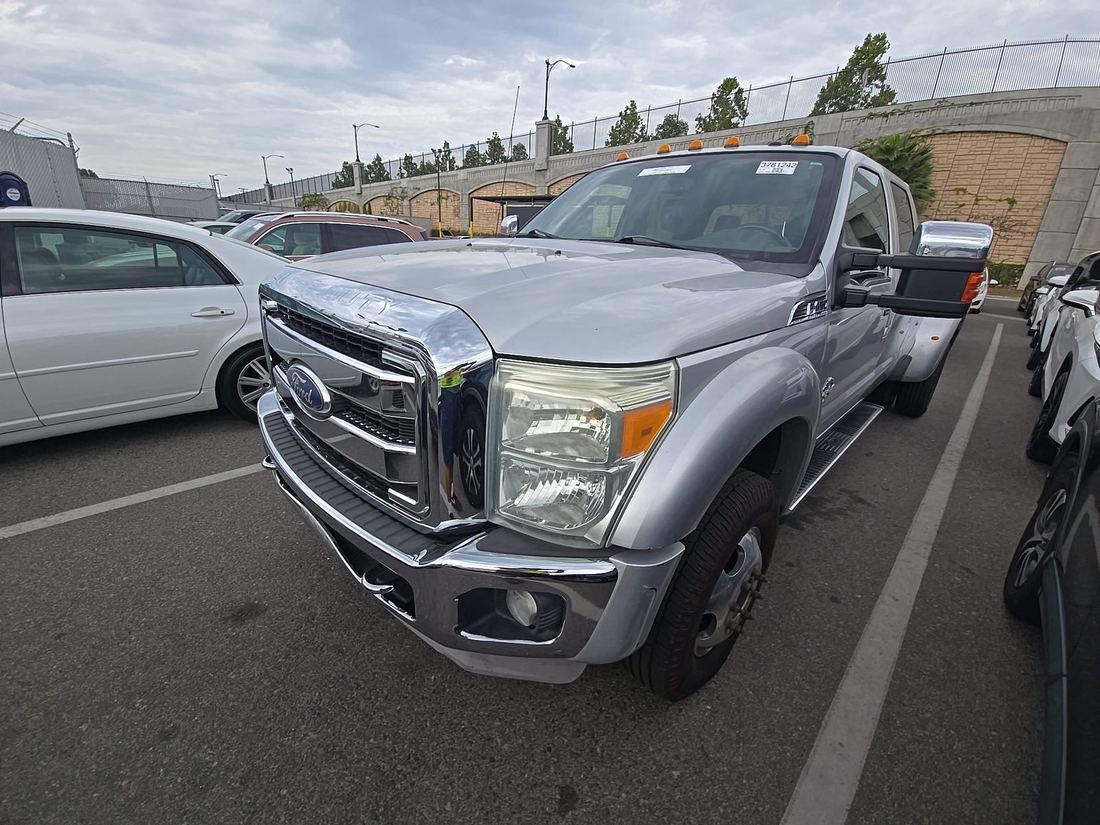 2011 FORD F-450