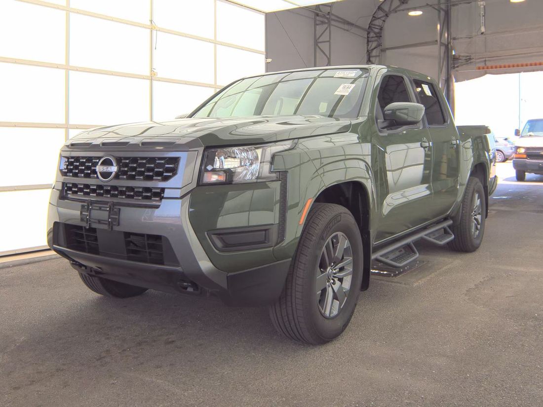 2025 NISSAN Frontier