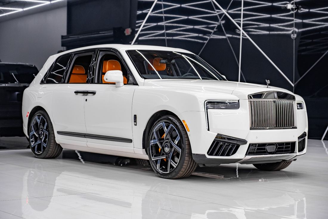 2025 Rolls-Royce Black Badge Cullinan