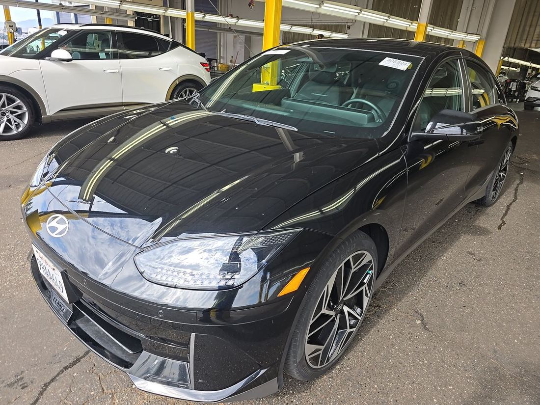 2023 HYUNDAI SEL