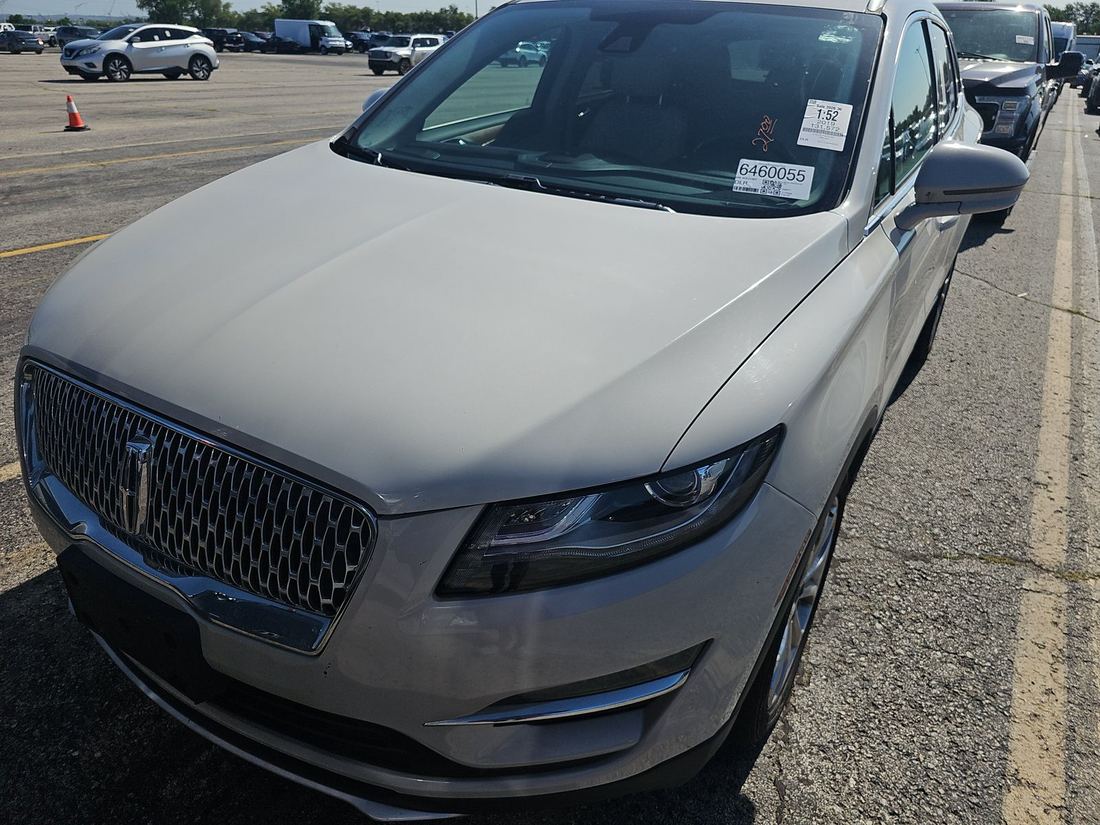 2019 Lincoln Select