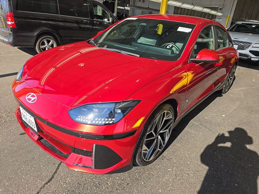 2025 HYUNDAI SEL