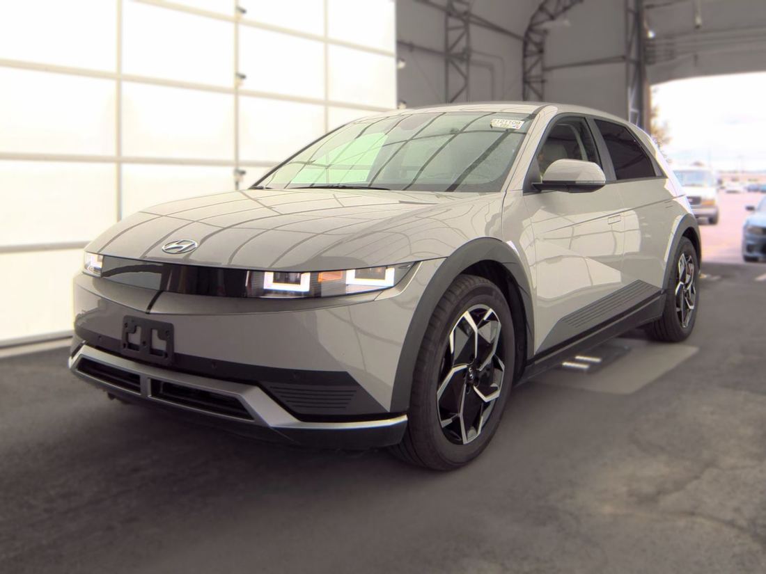 2022 HYUNDAI SEL