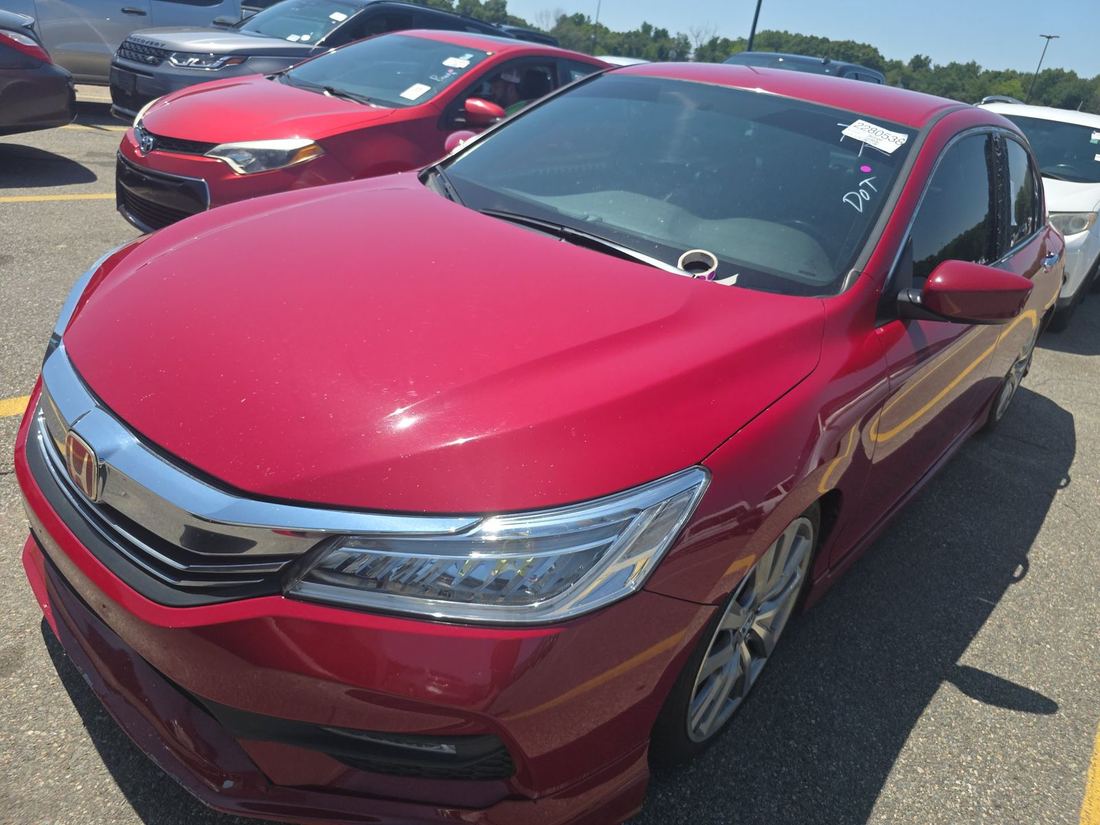 2016 HONDA Sport