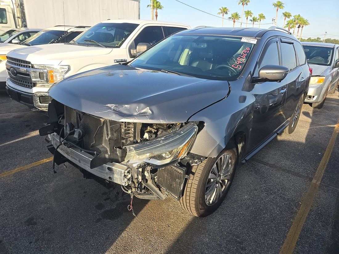 2017 Nissan Pathfinder
