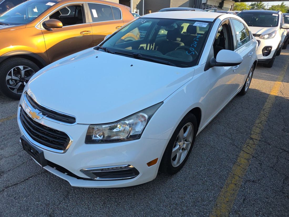 2016 CHEVROLET 1LT
