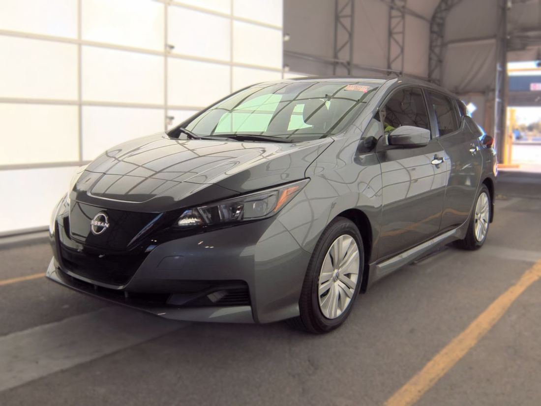 2025 NISSAN S