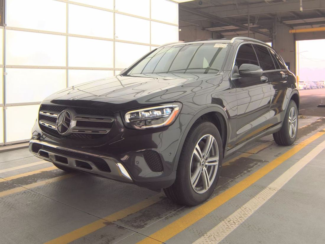 2021 Mercedes-Benz GLC300