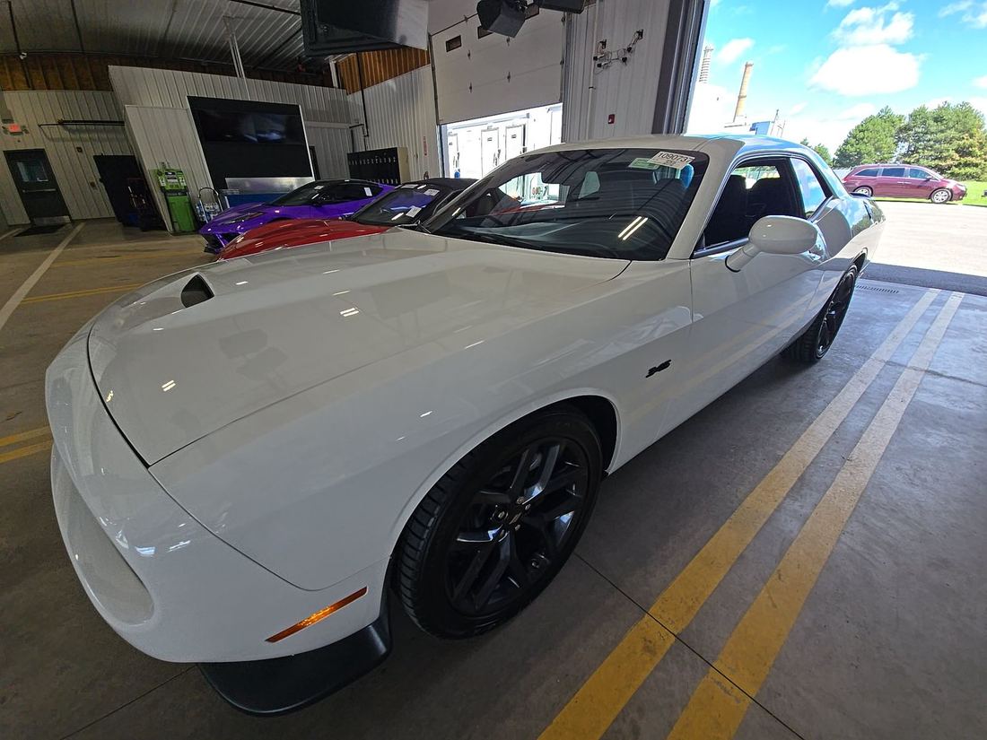 2023 DODGE LA
