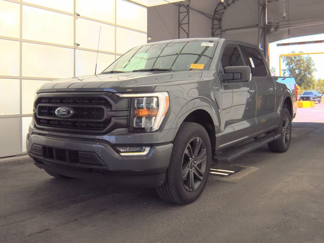2023 FORD SuperCrew