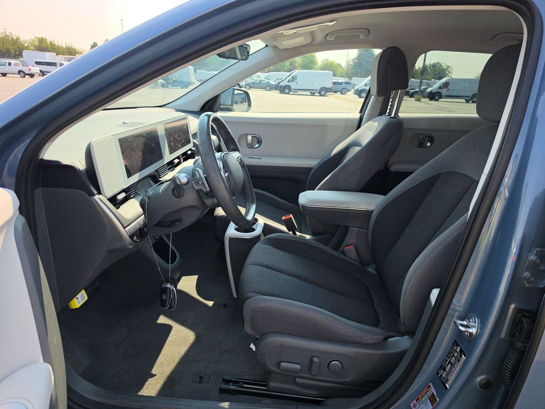 2024 HYUNDAI SEL