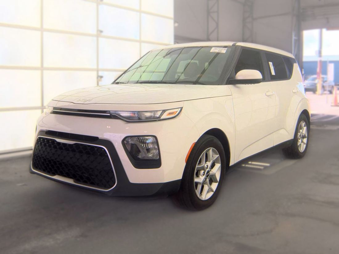 2022 Kia LX, S, X Line