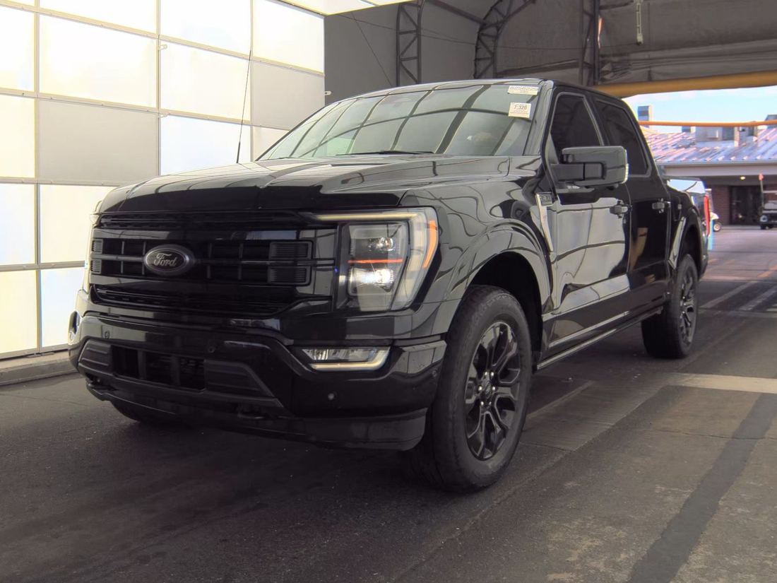 2023 FORD SuperCrew