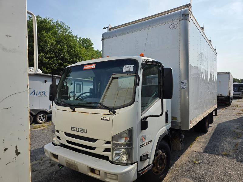 2018 ISUZU NPR-HD