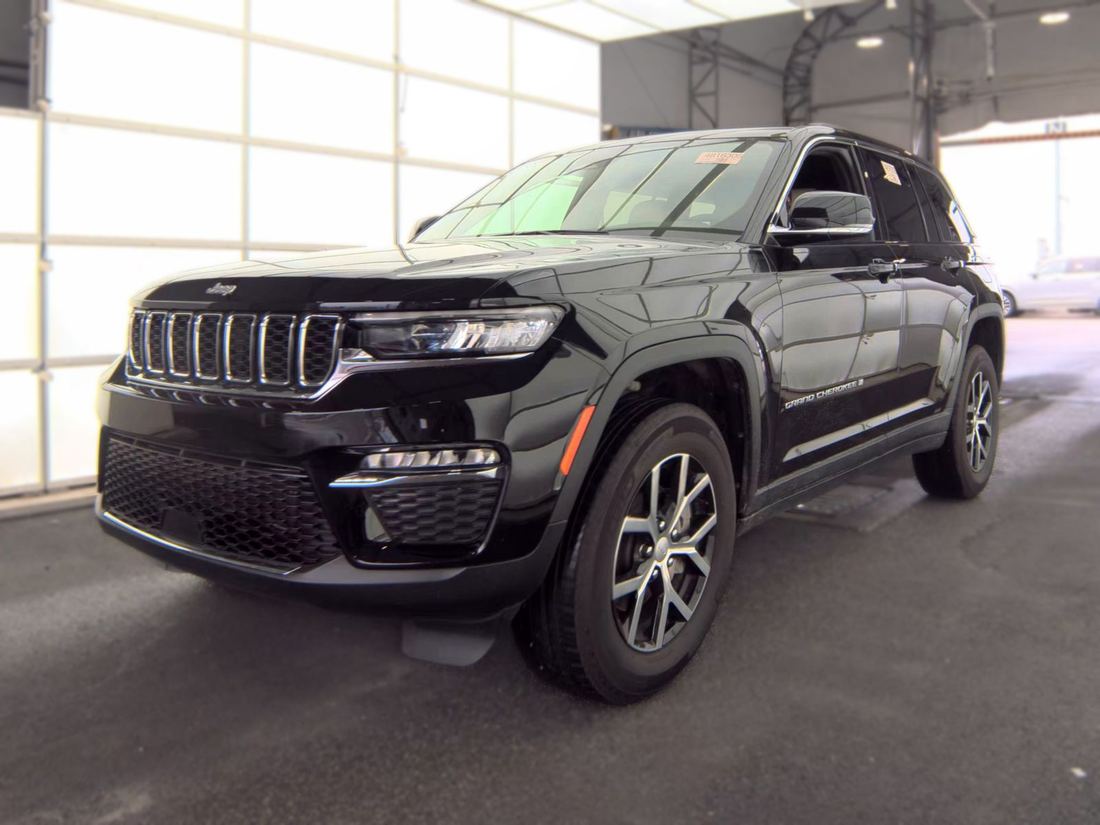 2025 JEEP Limited