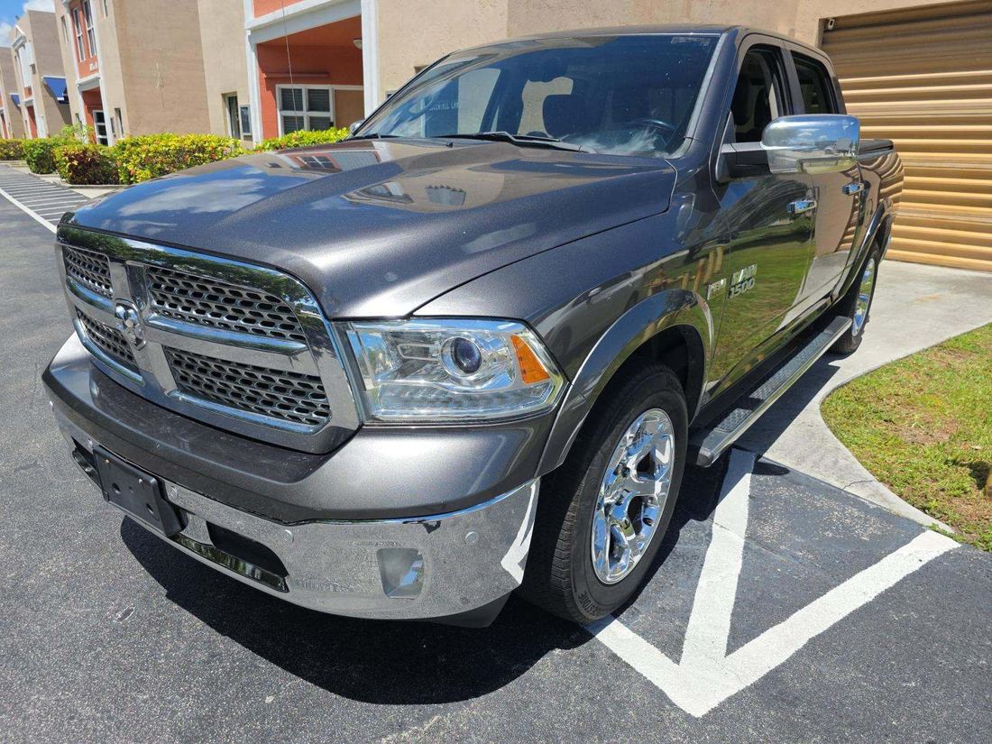 2016 RAM Laramie