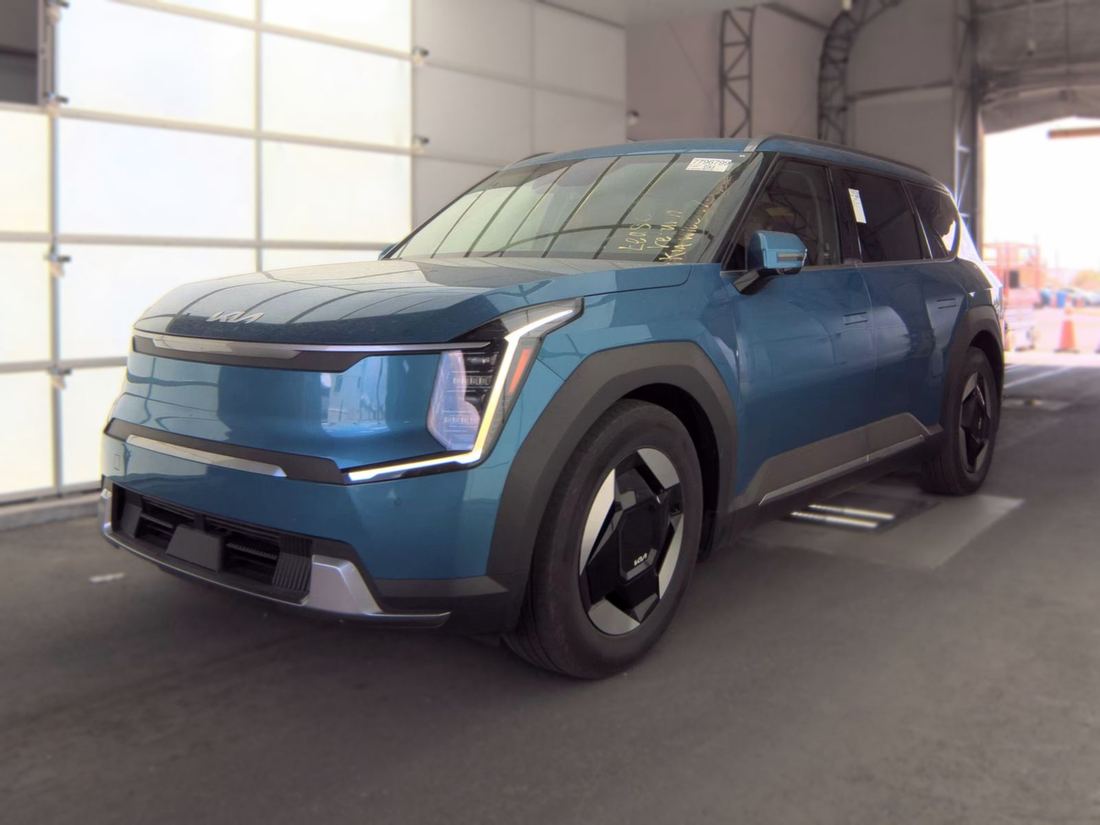 2024 KIA Wind