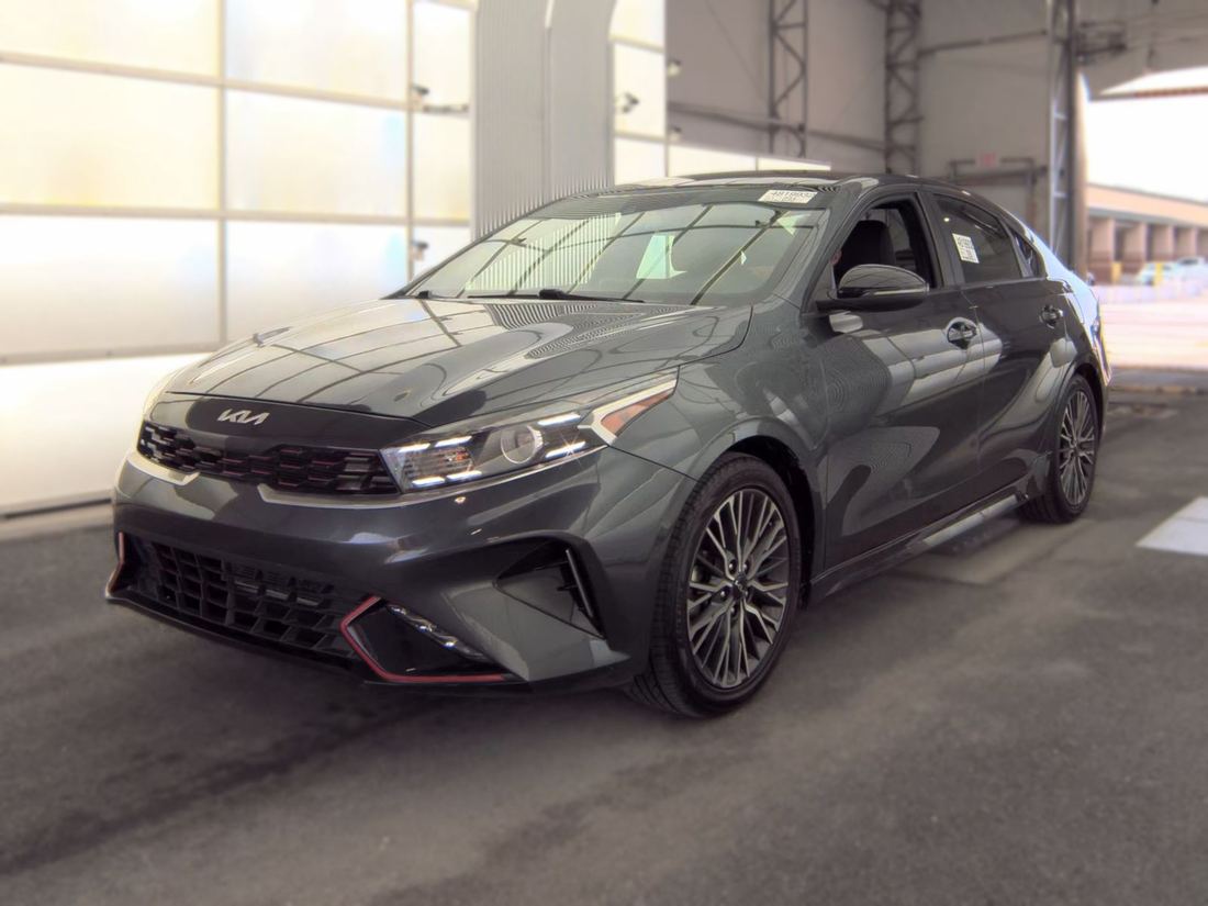 2023 KIA GT Line