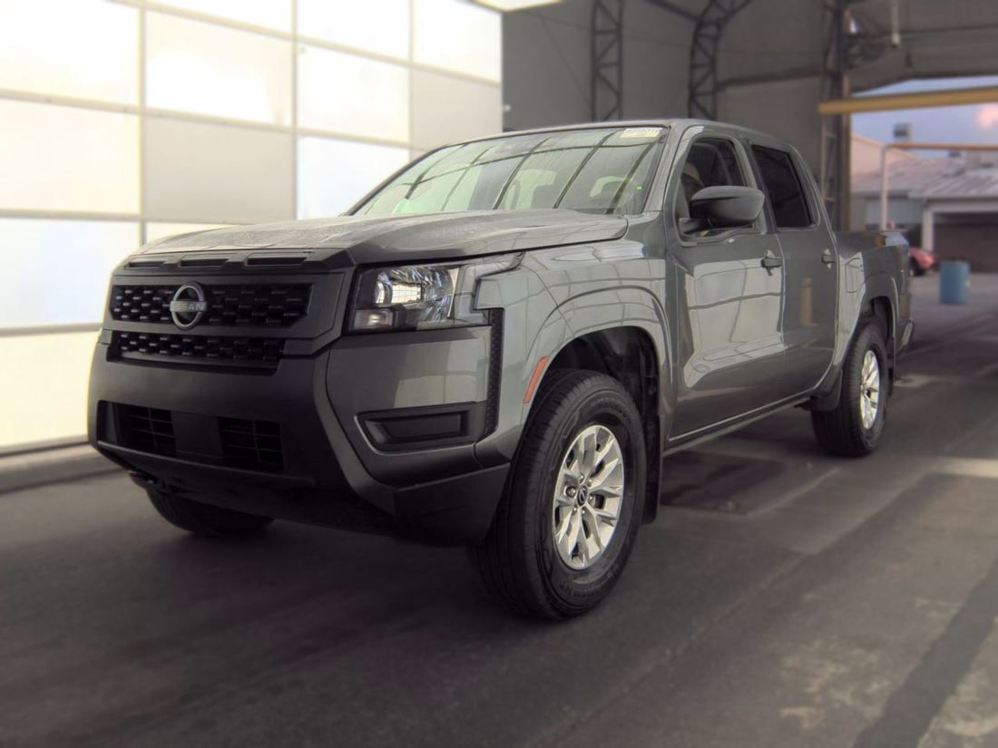 2025 NISSAN Frontier