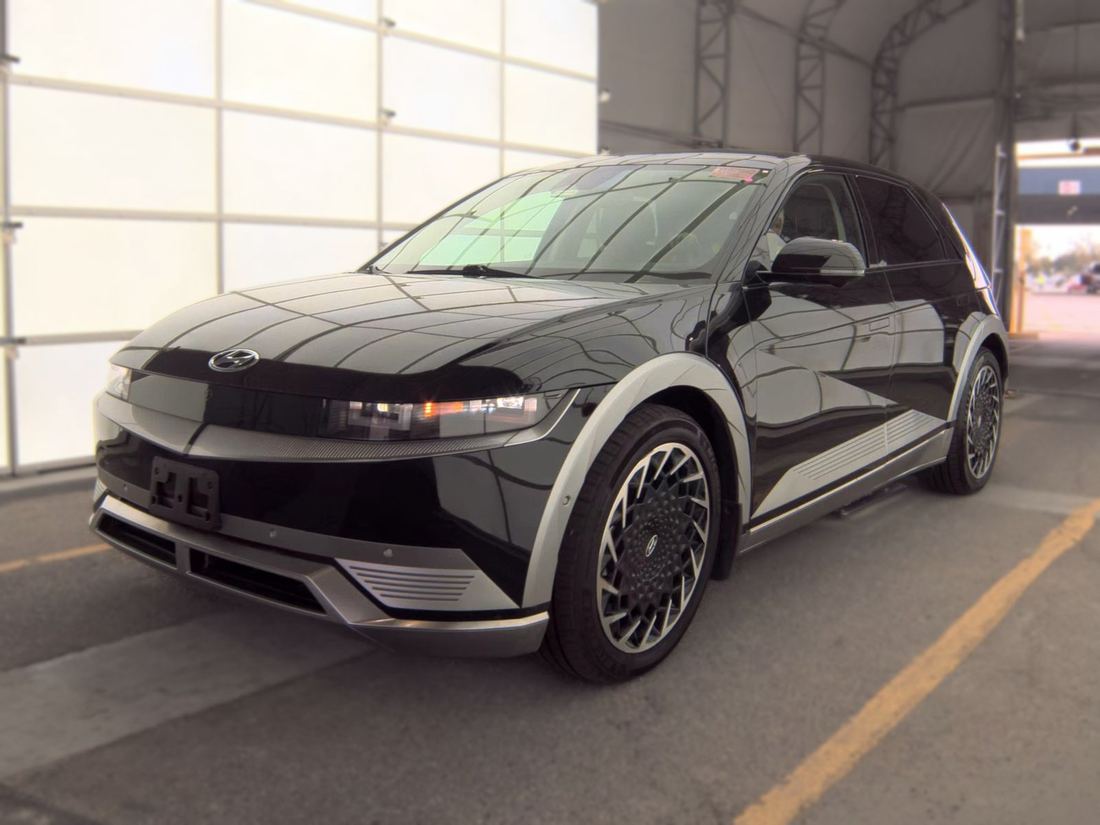 2024 HYUNDAI Limited, Disney 100 Platinum Edition