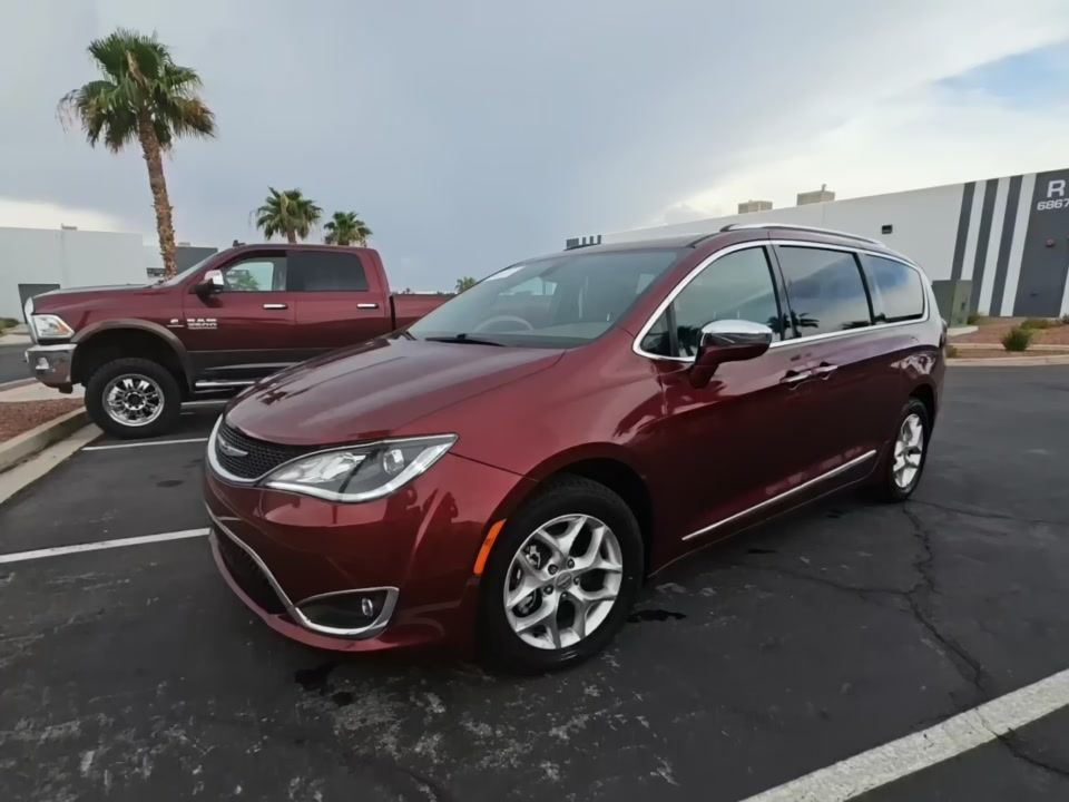 2020 CHRYSLER Limited