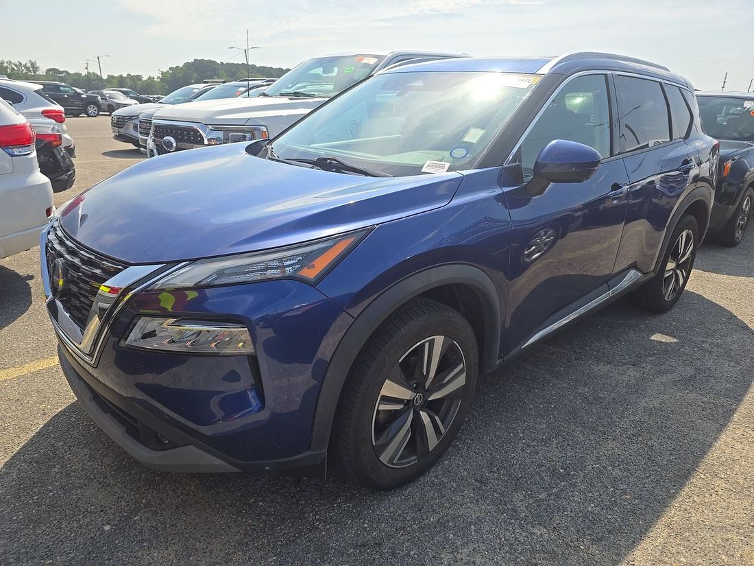 2021 NISSAN SL