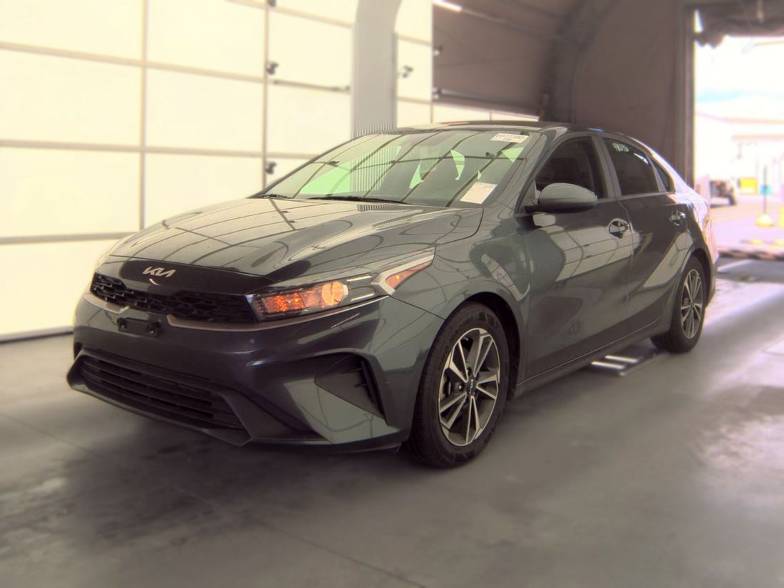 2024 KIA LX, LXS