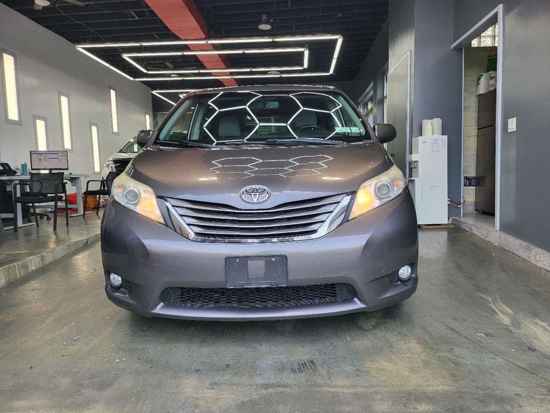 2017 Toyota GSL30L/GSL33L/GSL35L