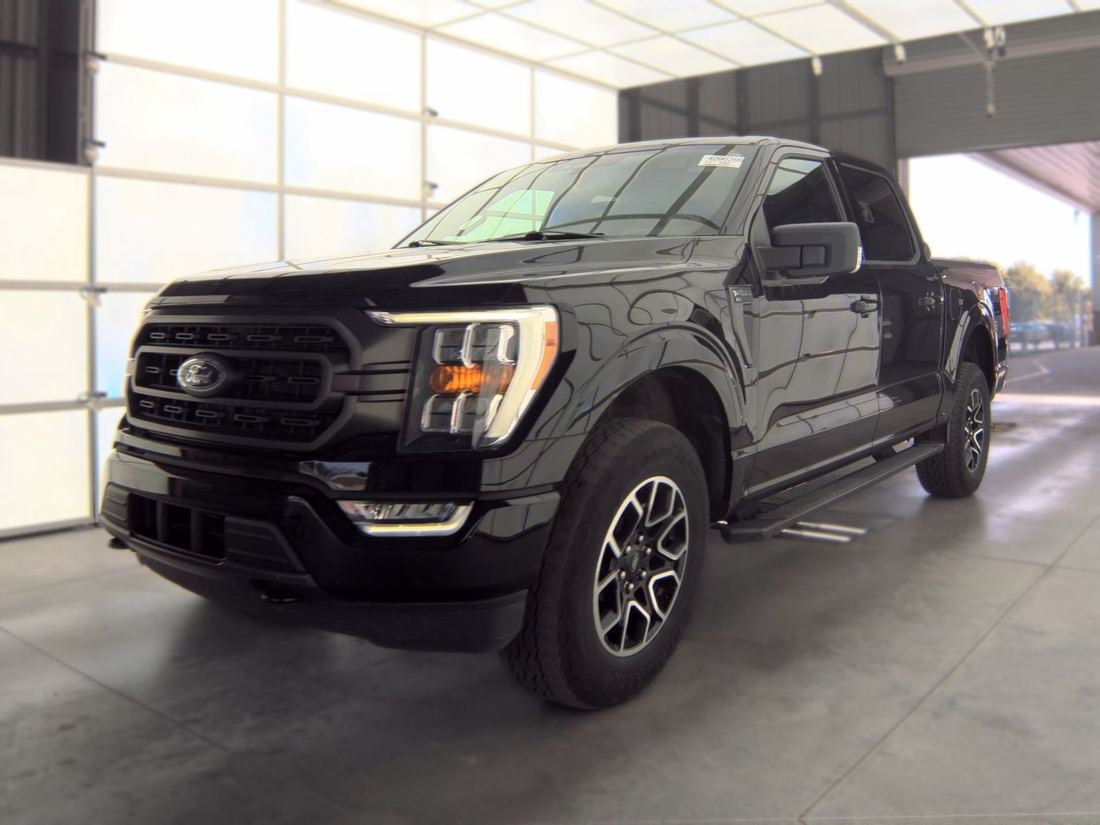 2023 FORD SuperCrew