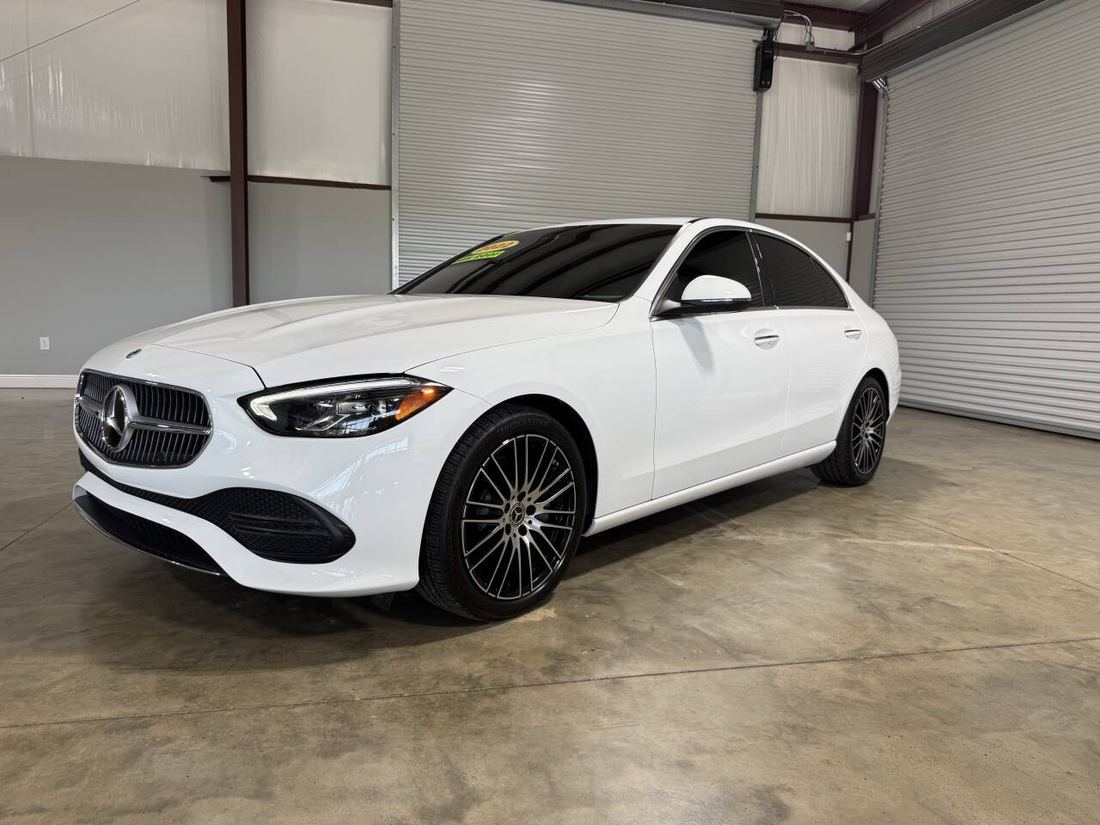 2022 Mercedes-Benz C300