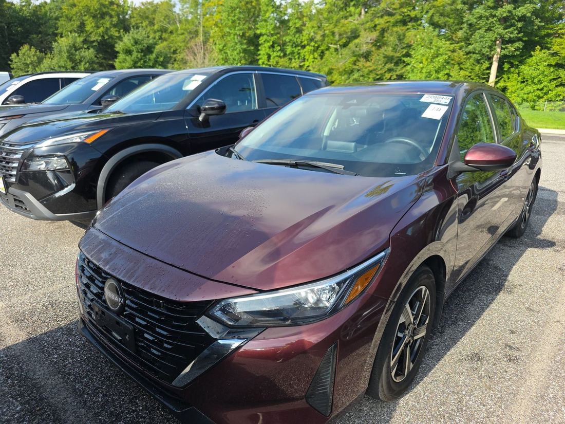 2024 NISSAN SV