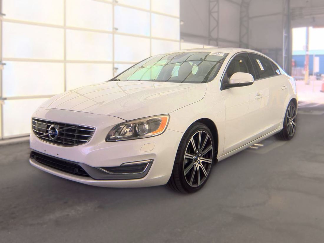 2017 VOLVO S60I