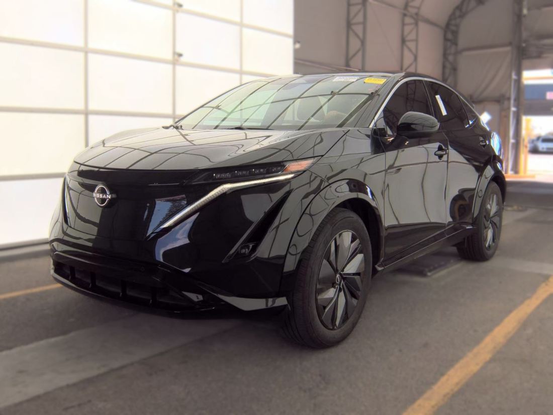2025 NISSAN S