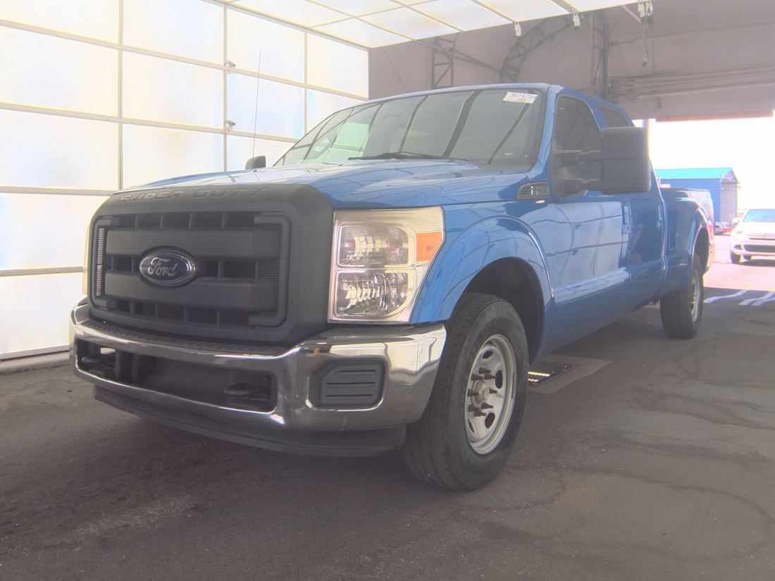 2016 FORD Super Duty - Single Rear Wheel
