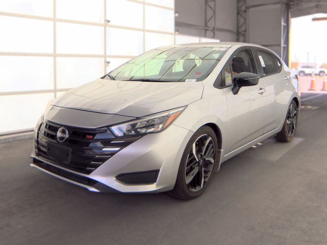 2023 Nissan SR