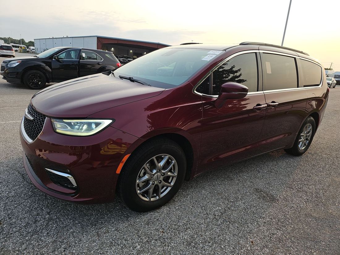 2021 Chrysler Touring