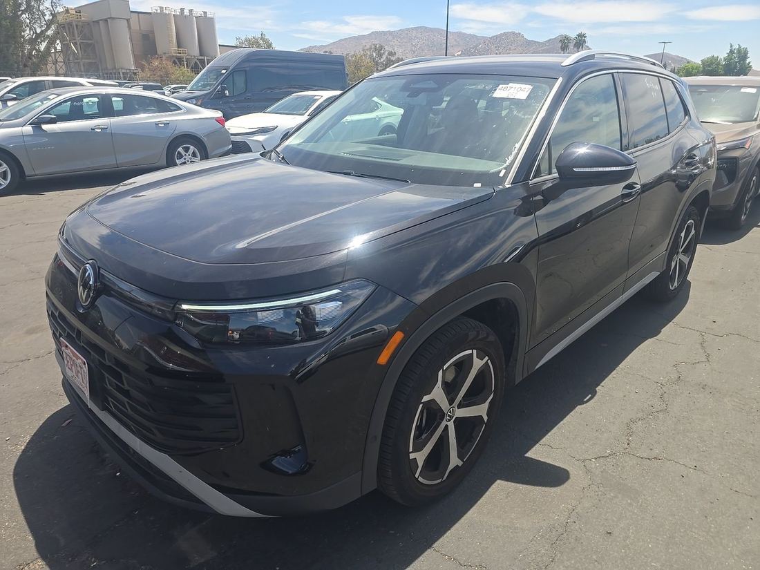 2026 VOLKSWAGEN 4Motion SE