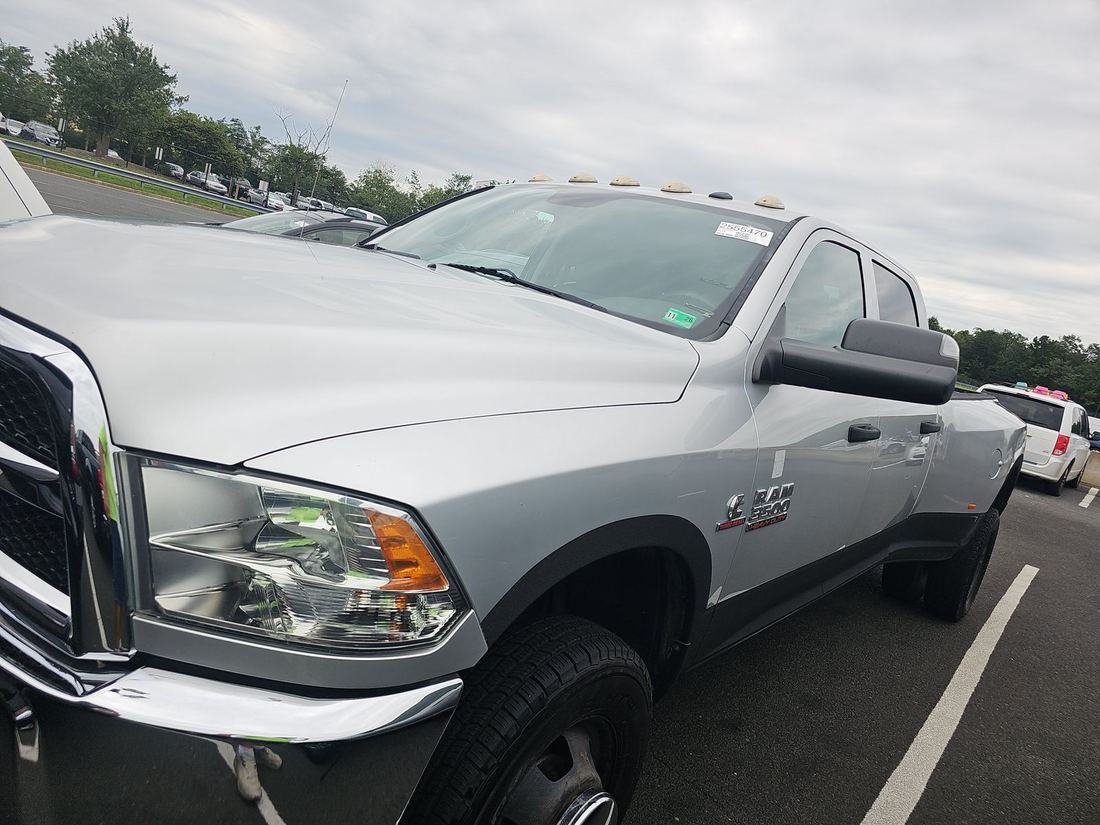 2016 RAM ST