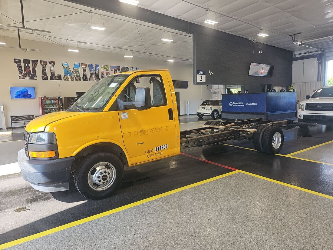 2020 GMC 3500 Cutaway