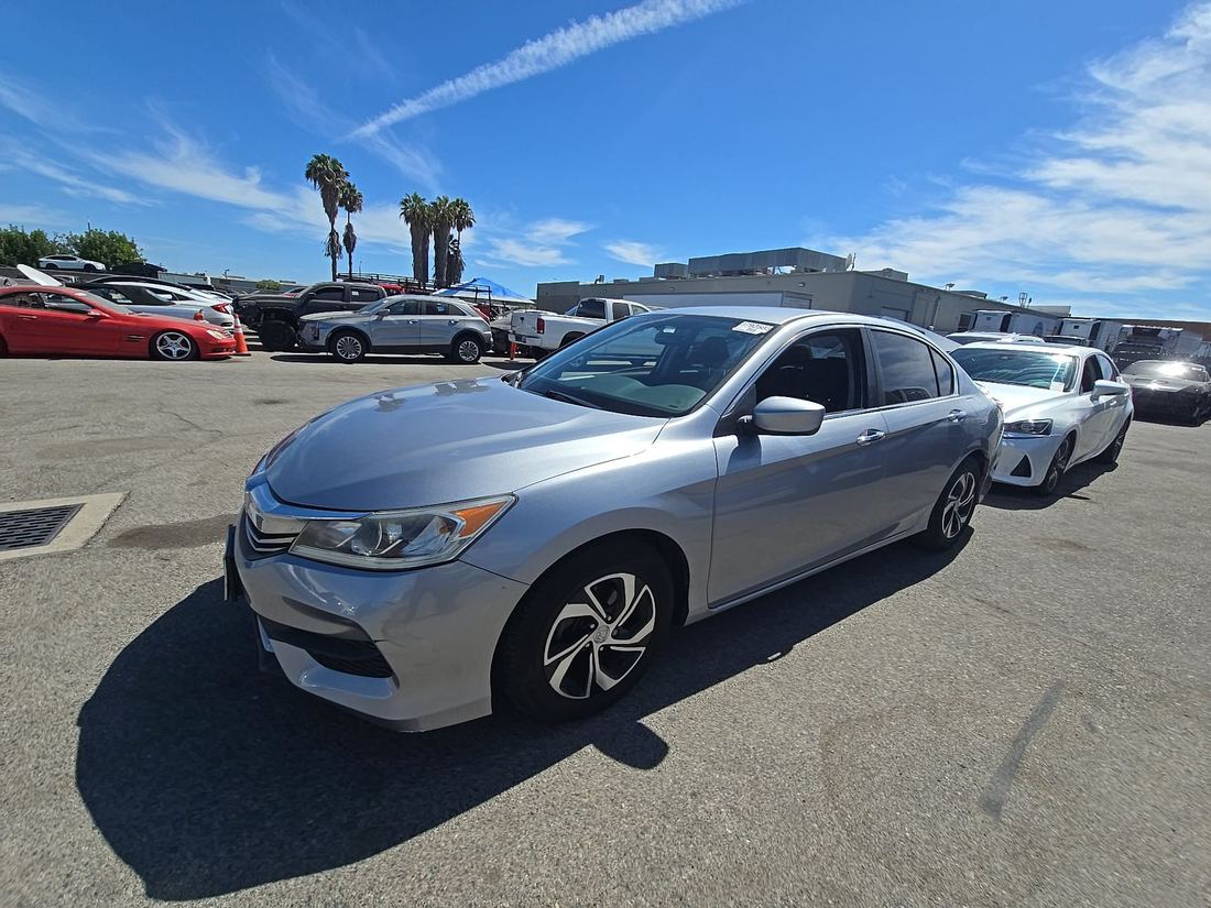 2017 HONDA LX