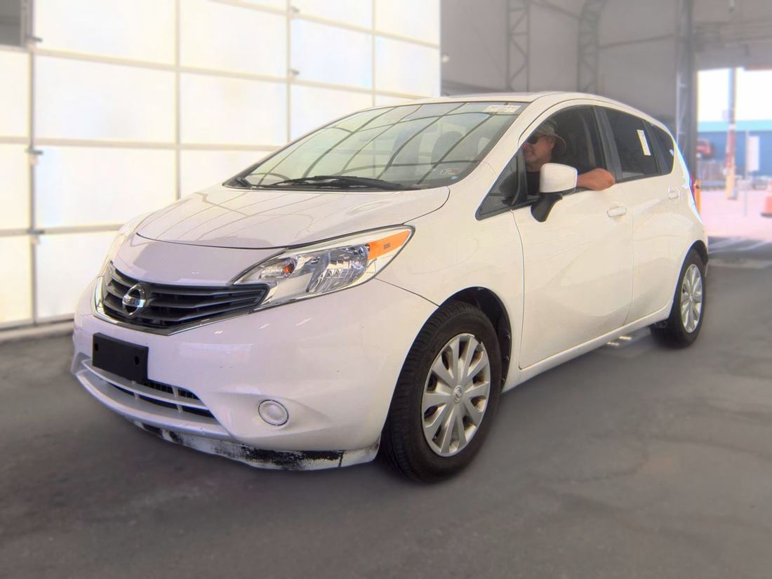 2016 NISSAN Versa Note
