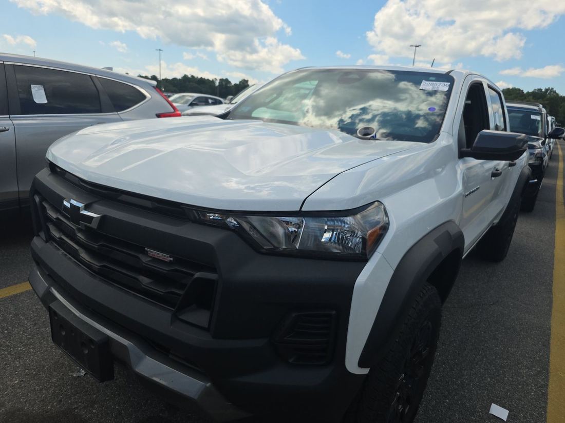 2025 CHEVROLET Trail Boss